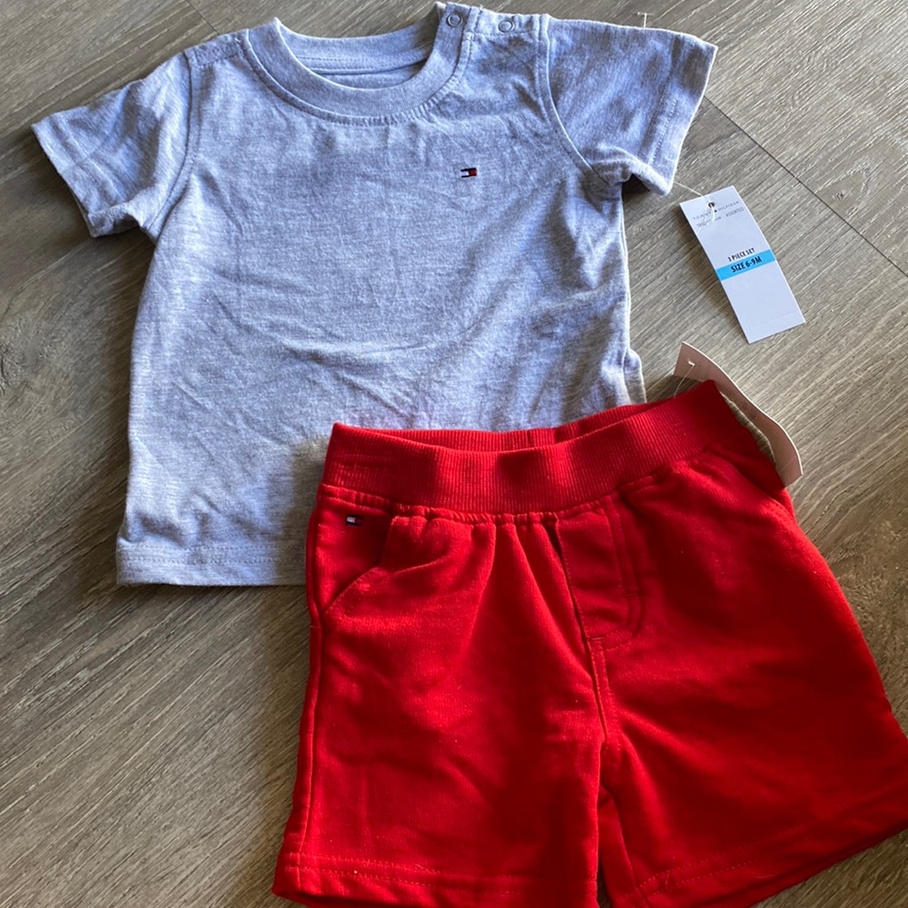 Tommy Hilfiger 2 piece boys size 6-9 mos. NWT! Short sleeve tee & red shorts